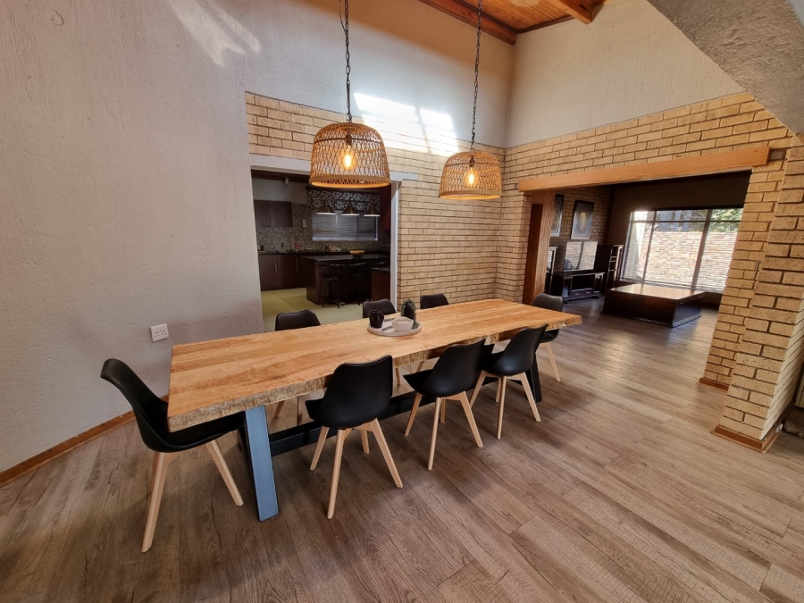 To Let 4 Bedroom Property for Rent in Panorama Free State